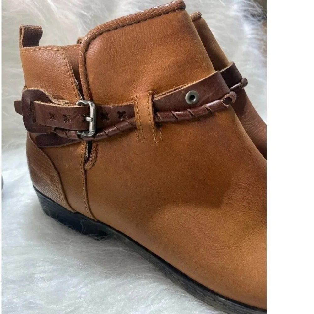 Free People Low Rider Tan Leather Snake Embossed Ankle Boots Womens 9.5